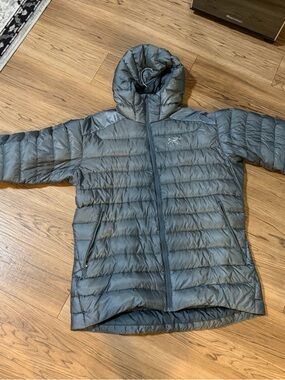 Arc'teryx Men’s Cerium LT Hoody - Gray